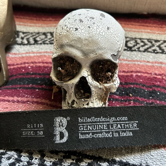 Bill Adler Vintage Distressed thick leather belt size 38. - Picture 4 of 4